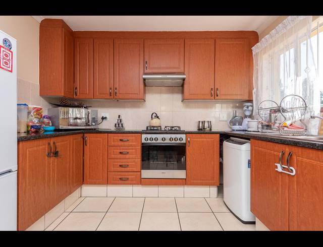 3 BEDROOM TOWNHOUSE SOLD IN ELANDSPARK